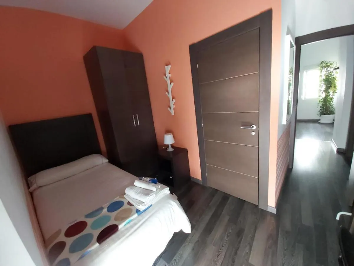 Residencia Viriato Hostel Seville